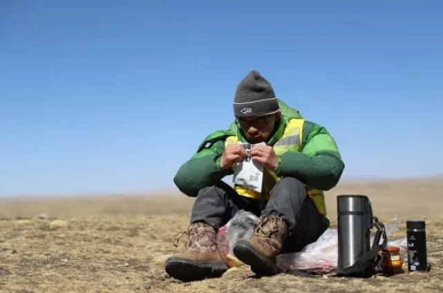 直擊“三調”：測繪員腳量青藏高原，“缺氧不缺精神”