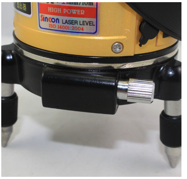 新坤SV-5GT自動(dòng)安平激光標(biāo)線儀(綠光)4 新坤SV-5GT自動(dòng)安平激光標(biāo)線儀(綠光)4